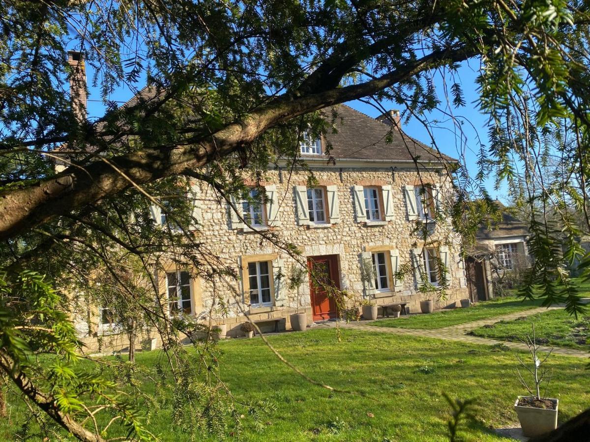 Une Vie En Rose Pressagny-lʼOrgeuilleux Eksteriør billede